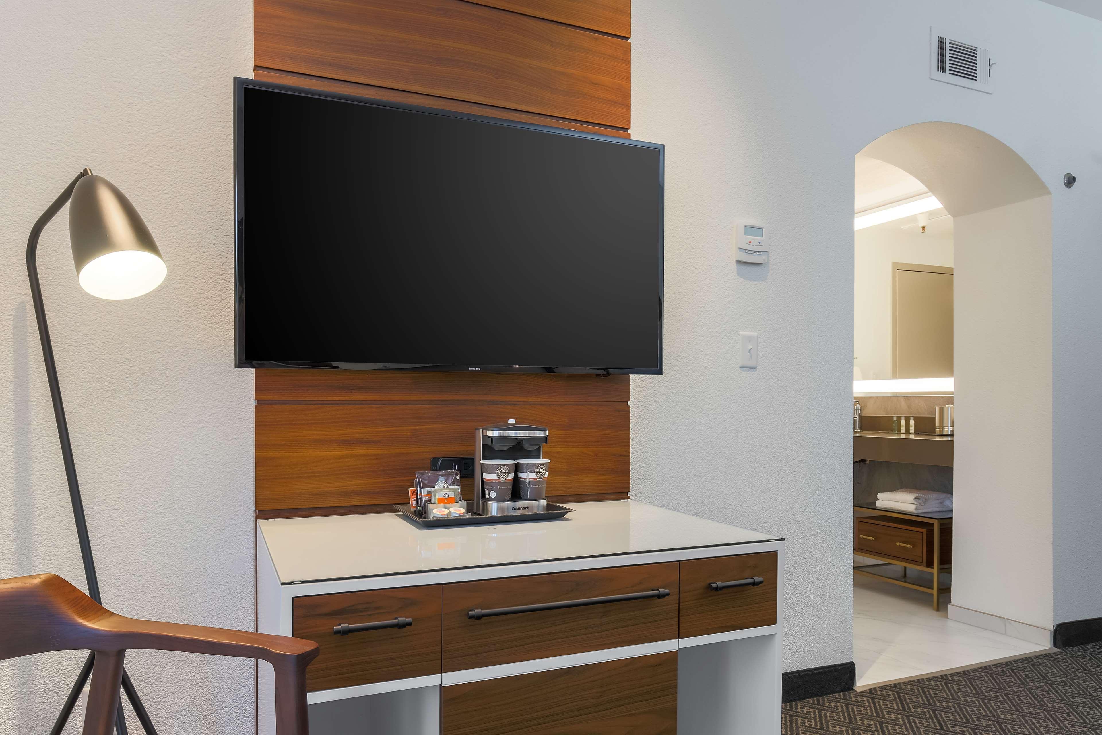 Doubletree Suites By Hilton Hotel Sacramento - Rancho Cordova Bagian luar foto