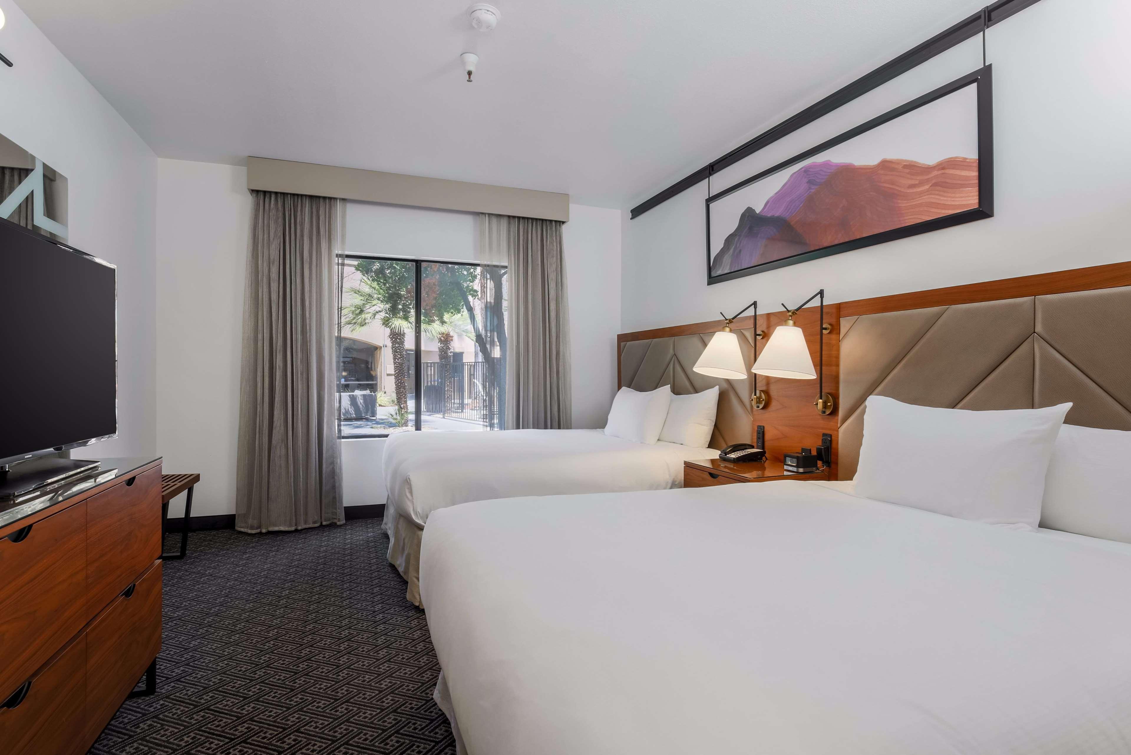 Doubletree Suites By Hilton Hotel Sacramento - Rancho Cordova Bagian luar foto