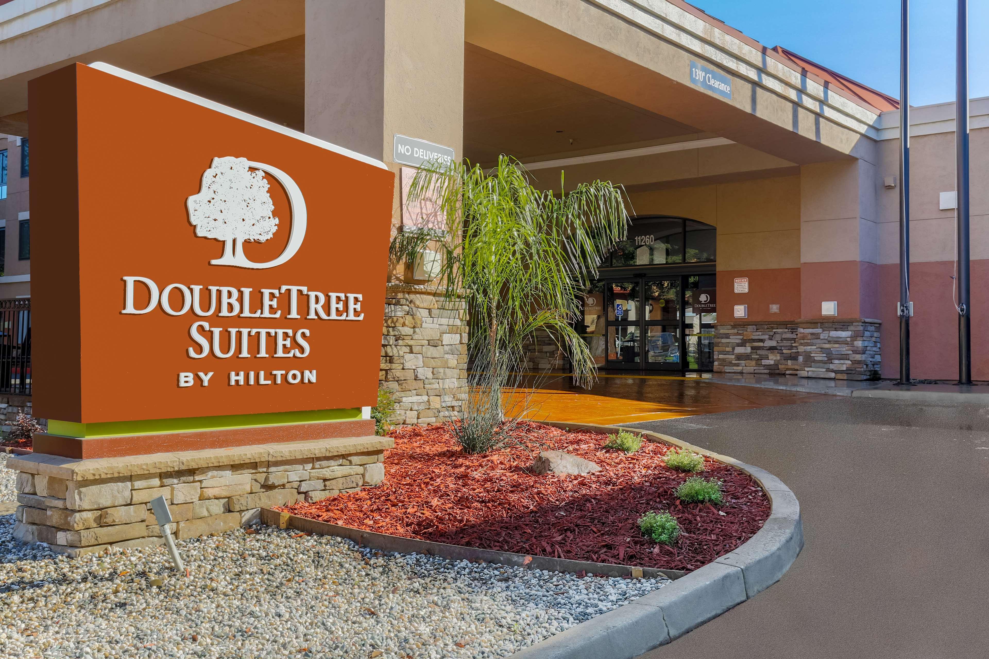 Doubletree Suites By Hilton Hotel Sacramento - Rancho Cordova Bagian luar foto
