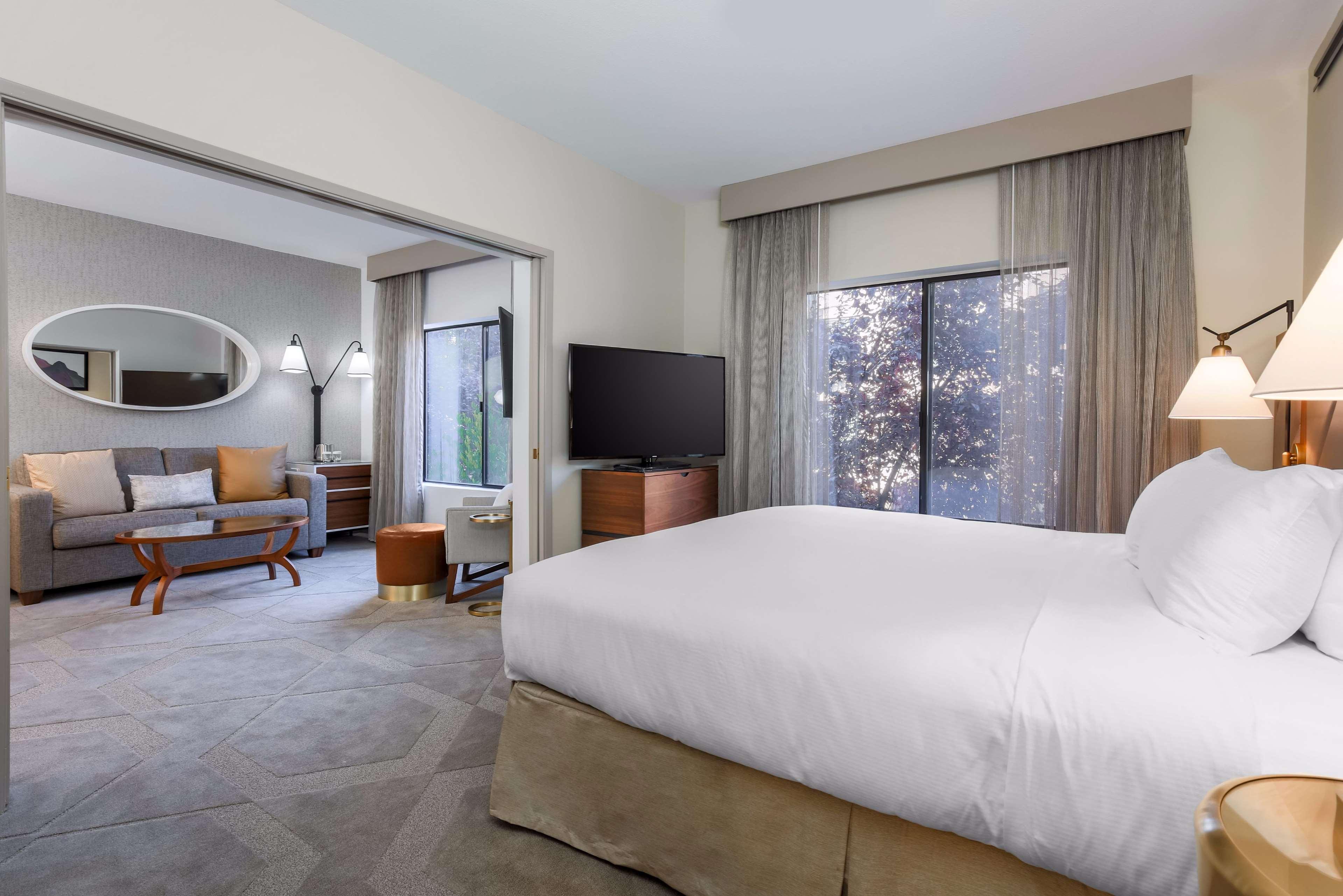 Doubletree Suites By Hilton Hotel Sacramento - Rancho Cordova Bagian luar foto